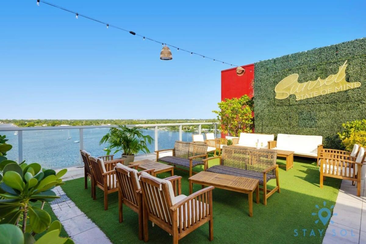 Tropical Oasis - Rooftop Pool- Near Beach - Gym Hollywood Buitenkant foto