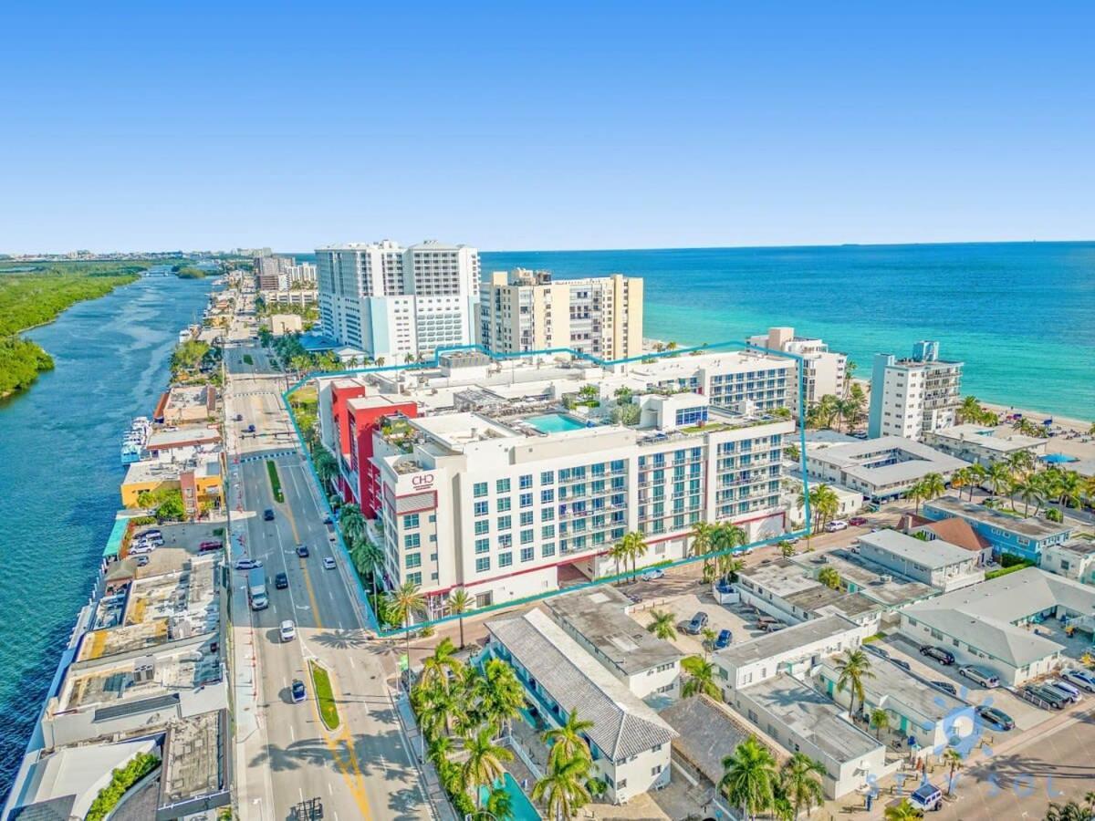 Tropical Oasis - Rooftop Pool- Near Beach - Gym Appartement Hollywood Buitenkant foto